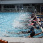 Ejercicios de entrenamiento en el agua